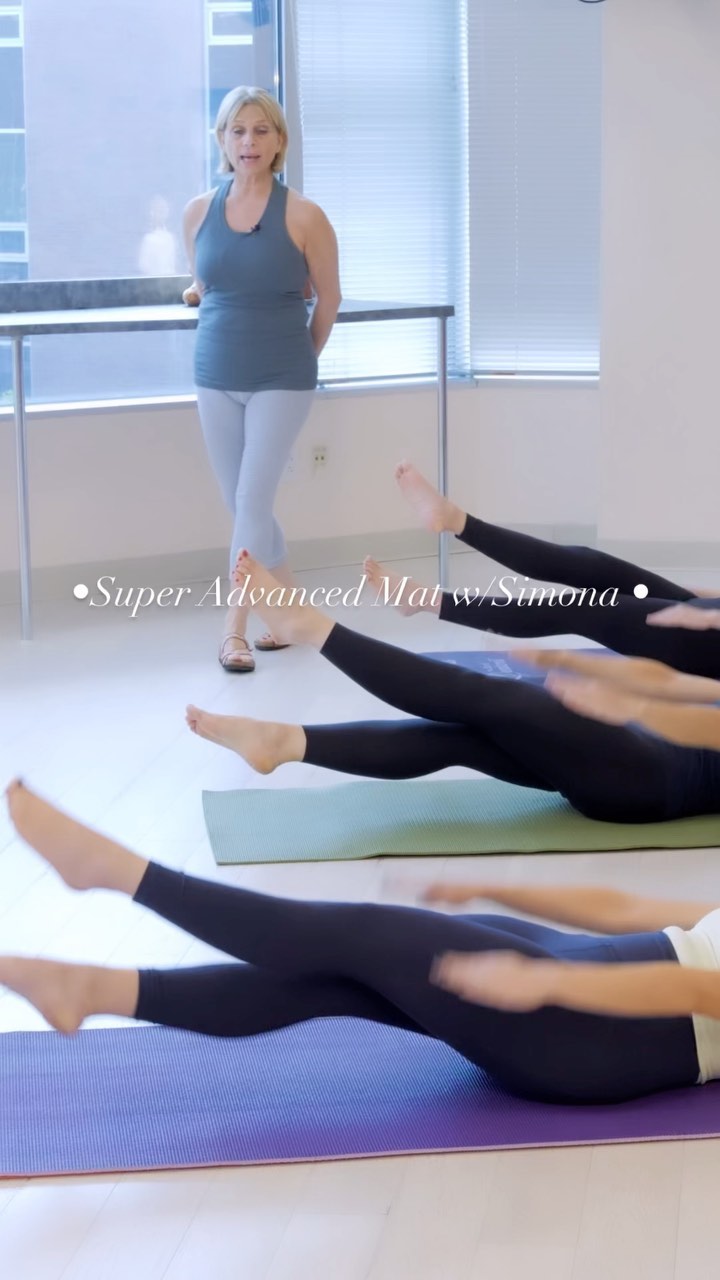 Who’s ready for some Advanced Mat fun?! 😁
Join Simona Cipriani in her NEW Class-  Super Advanced Mat w/ Simona. In this class you will experience all the fun variations that take it from normal advanced to 𝓼𝓾𝓹𝓮𝓻! Enjoy ✨